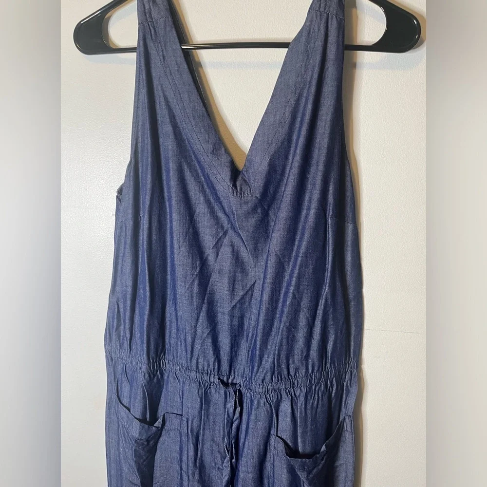 Old Navy Utility Jumpsuit size Medium - Picture 2 of 9